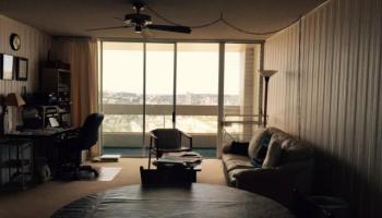 Banyan Tree Plaza condo # 3601, Honolulu, Hawaii - photo 3 of 18 Banyan Tree Plaza condo # 3601, Honolulu, Hawaii - photo 3 of 18