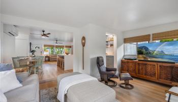 122  Ainoni Street Kalama Tract, Kailua home - photo 5 of 25