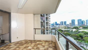 Admiral Thomas Apts condo # 1101, Honolulu, Hawaii - photo 1 of 25