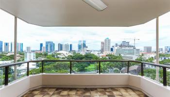 Admiral Thomas Apts condo # 1101, Honolulu, Hawaii - photo 2 of 25