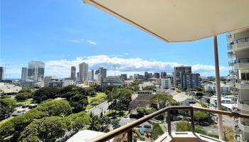 Admiral Thomas Apts condo # 1205, Honolulu, Hawaii - photo 2 of 25 Admiral Thomas Apts condo # 1205, Honolulu, Hawaii - photo 2 of 25