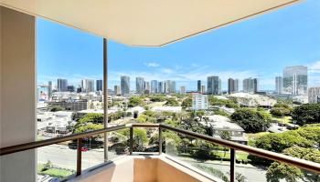 Admiral Thomas Apts condo # 1205, Honolulu, Hawaii - photo 3 of 25 Admiral Thomas Apts condo # 1205, Honolulu, Hawaii - photo 3 of 25