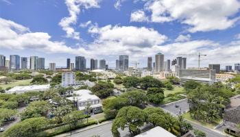 Admiral Thomas Apts condo # 1505, Honolulu, Hawaii - photo 3 of 25