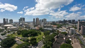 Admiral Thomas Apts condo # 1705, Honolulu, Hawaii - photo 1 of 25