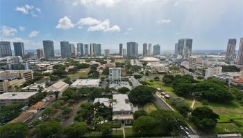 Admiral Thomas Apts condo # 1705, Honolulu, Hawaii - photo 2 of 25