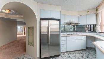 Admiral Thomas Apts condo # 2405, Honolulu, Hawaii - photo 6 of 17