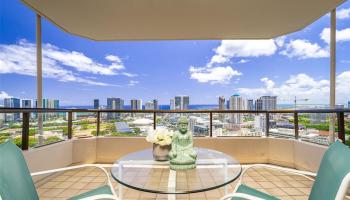 Admiral Thomas Apts condo # 3205, Honolulu, Hawaii - photo 3 of 25 Admiral Thomas Apts condo # 3205, Honolulu, Hawaii - photo 3 of 25