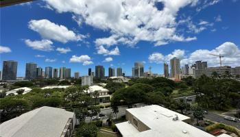 Admiral Thomas Apts condo # 804, Honolulu, Hawaii - photo 5 of 7