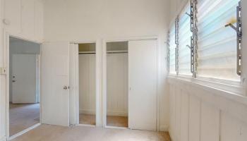 1222 15th Ave Honolulu - Multi-family - photo 6 of 22