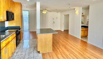 Alexander Towers condo # 1502, Honolulu, Hawaii - photo 2 of 13