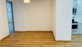 Alexander Towers condo # 703, Honolulu, Hawaii - photo 6 of 21