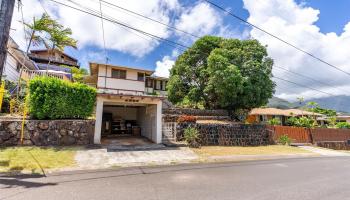 1227  Mowai Street ,  home - photo 1 of 20