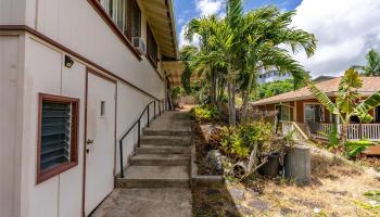 1227  Mowai Street Keolu Hills, Kailua home - photo 4 of 20