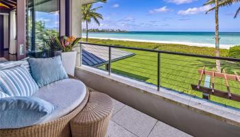 123 Kailuana Loop Beachside, Kailua home - photo 3 of 22 123 Kailuana Loop Beachside, Kailua home - photo 3 of 22