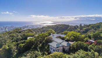 123  Kalaiopua Place Tantalus, Honolulu home - photo 5 of 25