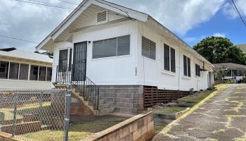 1231 10th Ave Honolulu - Rental - photo 1 of 9 1231 10th Ave Honolulu - Rental - photo 1 of 9