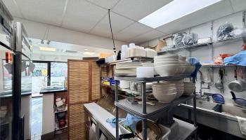 1232 Waimanu St Kakaako  - photo 3 of 13