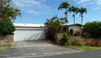1234 Aulepe St Keolu Hills, Kailua home - photo 2 of 13 1234 Aulepe St Keolu Hills, Kailua home - photo 2 of 13