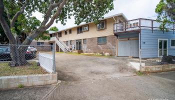 1237 Palolo Ave Honolulu - Rental - photo 1 of 25