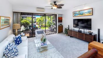 123C Maunalua Ave townhouse # 17, Honolulu, Hawaii - photo 1 of 25
