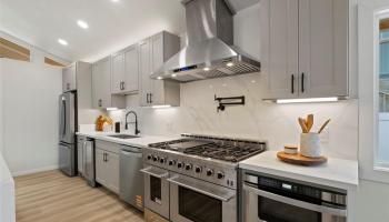 1244  Mokuhano Street Kalama Valley, Hawaii Kai home - photo 6 of 22