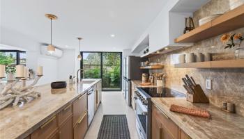 125  Kalaheo Ave Kalama Tract, Kailua home - photo 4 of 25