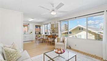 125  Milo Lane Punchbowl Area, Honolulu home - photo 5 of 16