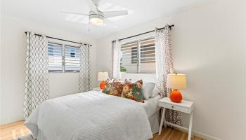 125  Milo Lane Punchbowl Area, Honolulu home - photo 6 of 16