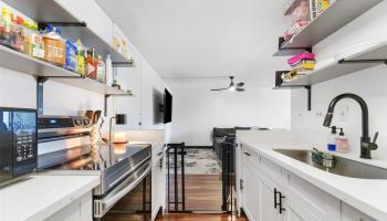 1260 Richard Ln condo # 410, Honolulu, Hawaii - photo 1 of 21