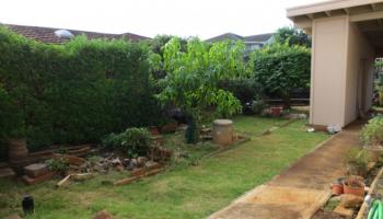 1251 17th Ave Honolulu - Multi-family - photo 5 of 9