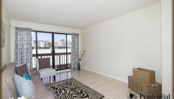 Healani Hale condo # 3, Honolulu, Hawaii - photo 2 of 15 Healani Hale condo # 3, Honolulu, Hawaii - photo 2 of 15