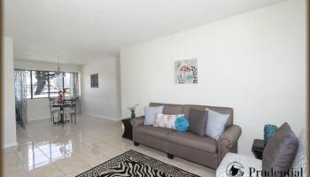 Healani Hale condo # 3, Honolulu, Hawaii - photo 3 of 15 Healani Hale condo # 3, Honolulu, Hawaii - photo 3 of 15
