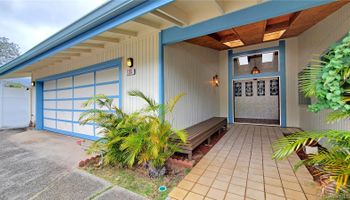 1254 Aulepe Street Hillcrest, Kailua home - photo 4 of 25 1254 Aulepe Street Hillcrest, Kailua home - photo 4 of 25