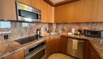 Kukui Plaza condo # E2903, Honolulu, Hawaii - photo 4 of 6