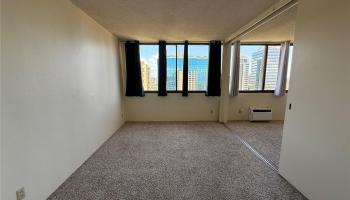 1255 Nuuanu Ave Honolulu - Rental - photo 4 of 9