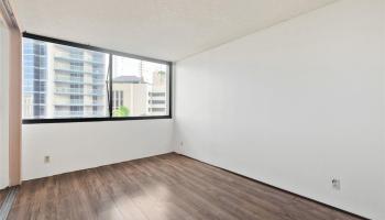 Kukui Plaza condo # E404, Honolulu, Hawaii - photo 5 of 25