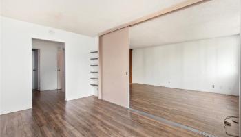 Kukui Plaza condo # E404, Honolulu, Hawaii - photo 6 of 25