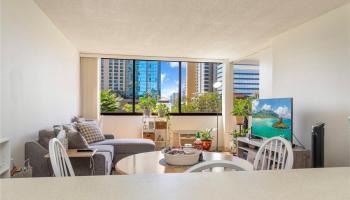 Kukui Plaza condo # E603, Honolulu, Hawaii - photo 3 of 25