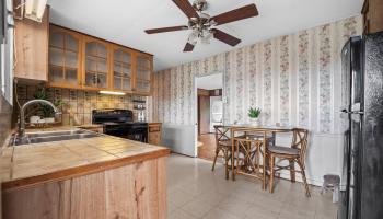 1256  Manulani Street Keolu Hills, Kailua home - photo 6 of 24