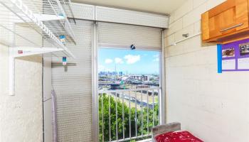 1260 Richard Ln condo # B601, Honolulu, Hawaii - photo 5 of 17