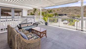 1262  Pihana Street Kalama Valley, Hawaii Kai home - photo 5 of 21