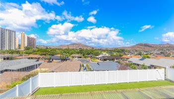 1264  Ala Puumalu Street Salt Lake, Honolulu home - photo 2 of 25