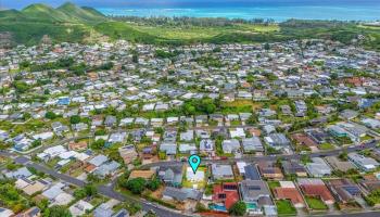 1268  Onioni Street Keolu Hills, Kailua home - photo 4 of 24