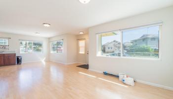 1270 Palolo Ave Honolulu - Rental - photo 6 of 23