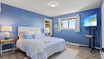 1277  Nanakai Street Pearl City-upper, PearlCity home - photo 6 of 20