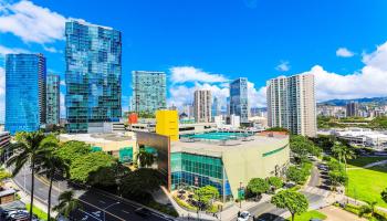 Hokua At 1288 Ala Moana condo # 8A, Honolulu, Hawaii - photo 2 of 22