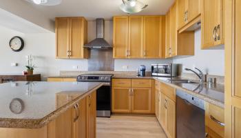 Moana Pacific condo # I-1506, Honolulu, Hawaii - photo 4 of 24