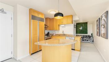 Moana Pacific condo # I2007, Honolulu, Hawaii - photo 6 of 25