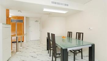Moana Pacific condo # I-2109, Honolulu, Hawaii - photo 3 of 19 Moana Pacific condo # I-2109, Honolulu, Hawaii - photo 3 of 19