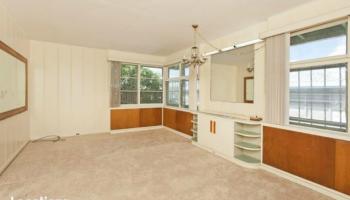 1290 Kanewai St University, Honolulu home - photo 4 of 11